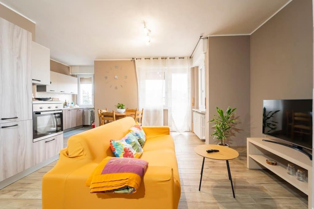 Bella Borgo Apartamento Borgo San Dalmazzo Exterior foto